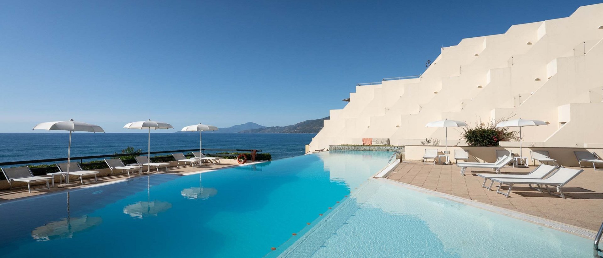 Alberghi nel Cilento, la terra del Mito Alberghi nel Cilento, la terra del Mito