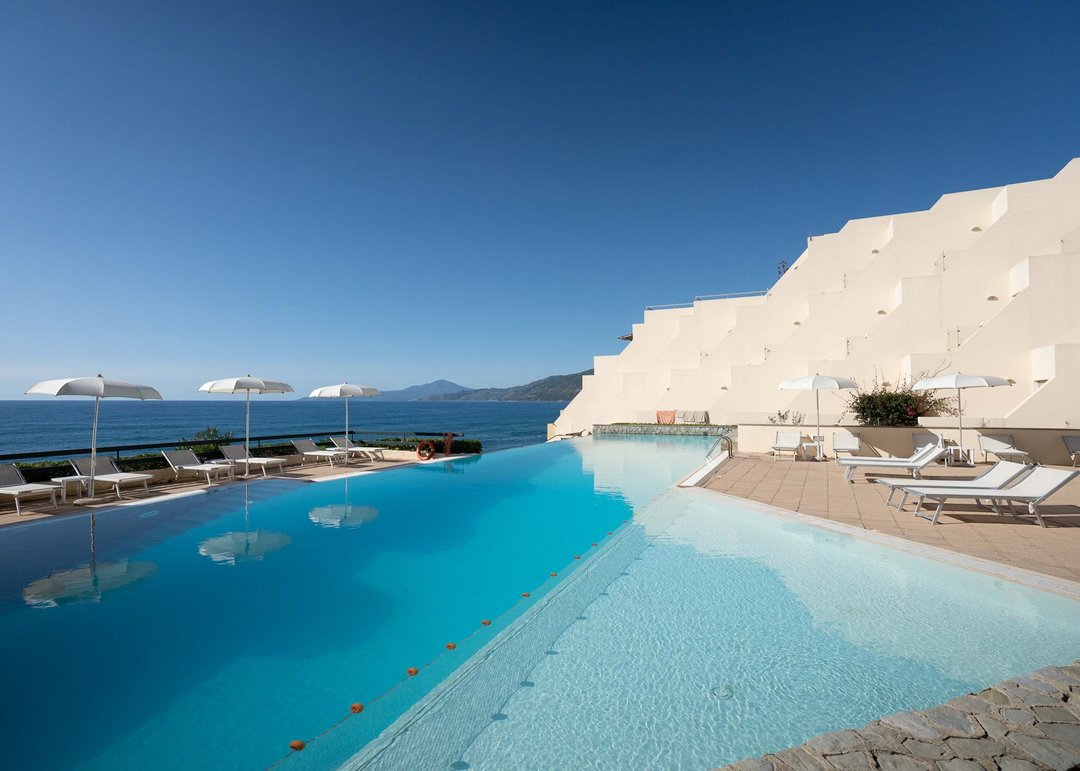 Alberghi nel Cilento, la terra del Mito Alberghi nel Cilento, la terra del Mito